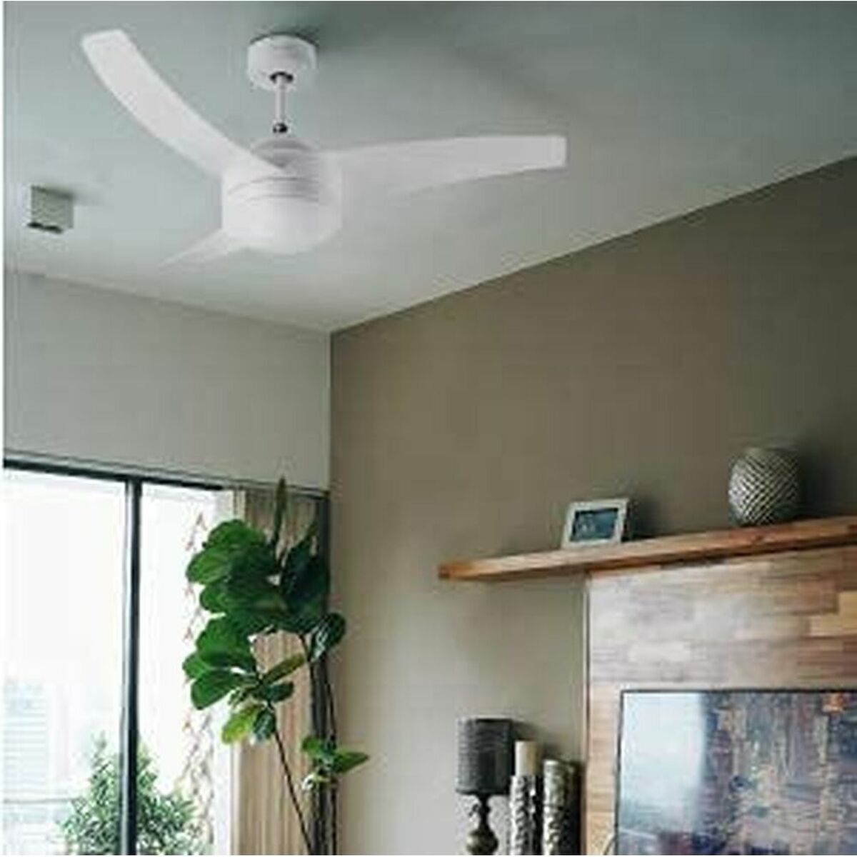 Stropní ventilátor Universal Blue MISTRAL 3042 60W (106 cm)